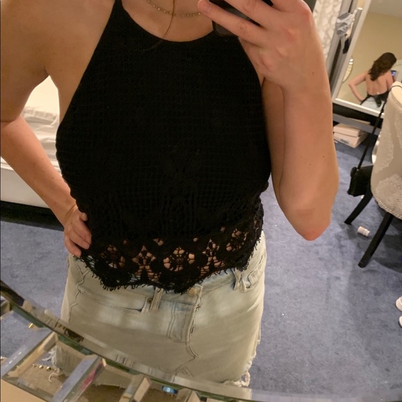 Backless lace shirt - Picture 2 of 4